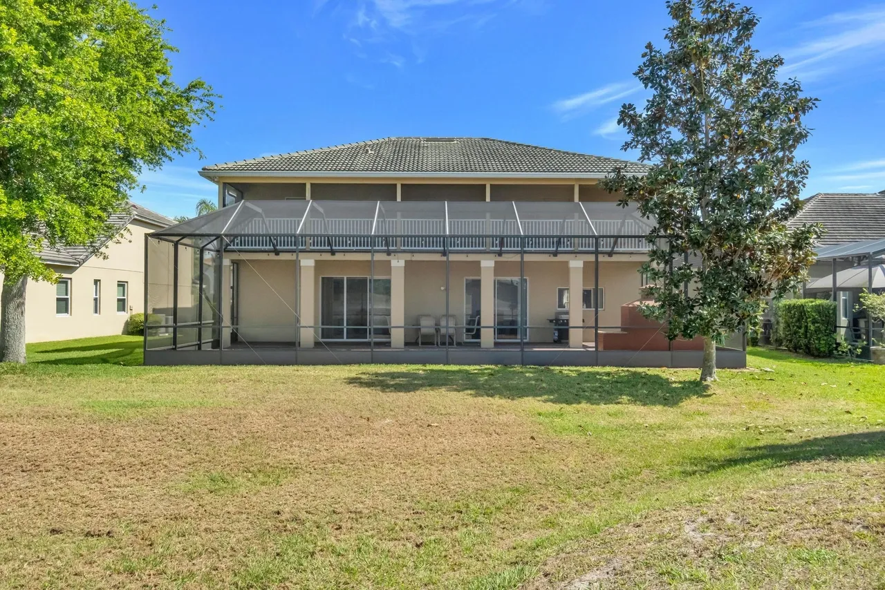 WHERE IS LAKEWOOD RANCH FL AND WHY ARE HOME BUYERS LOOKING THERE